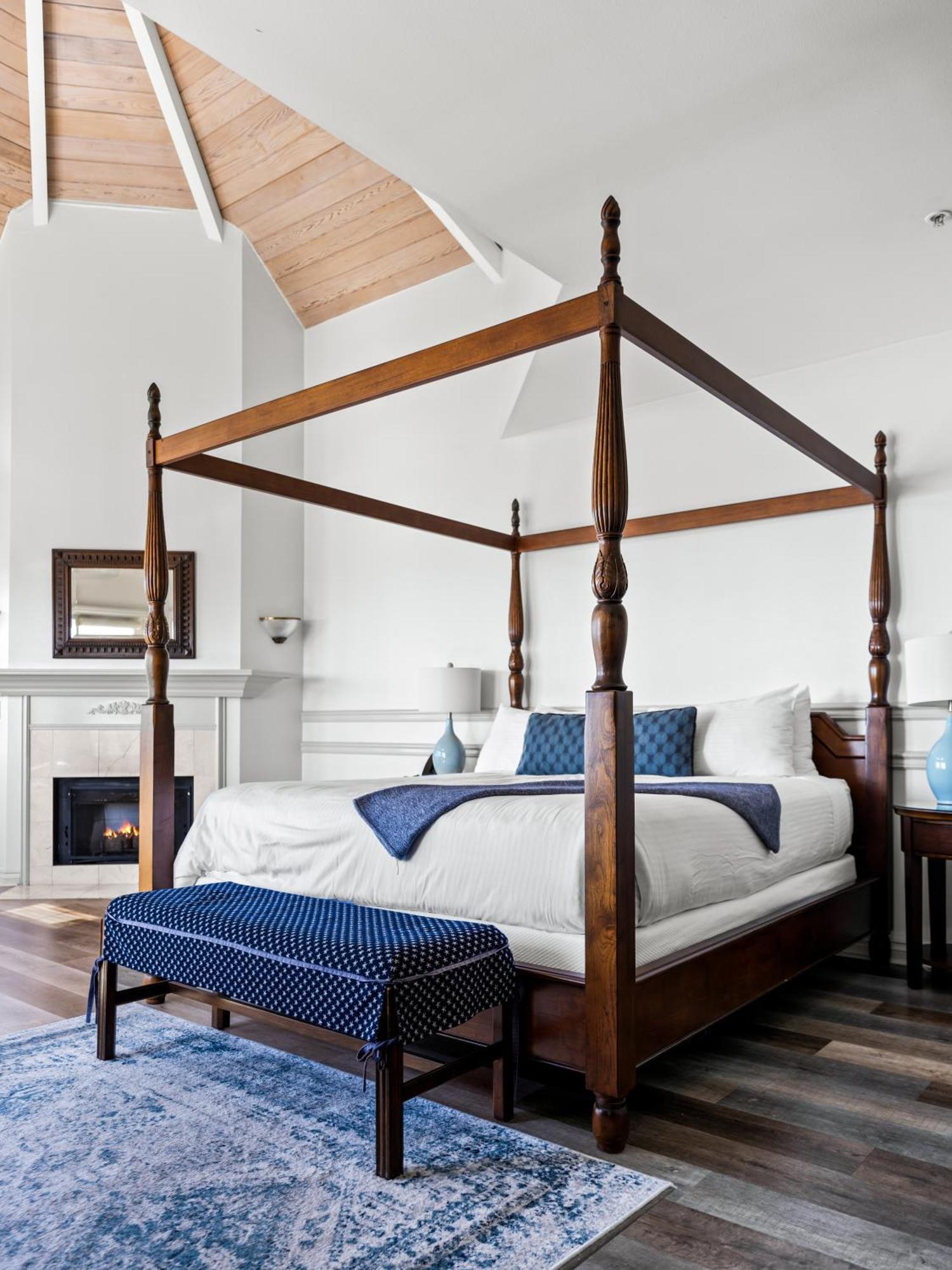 Hotel Blue Lantern Inn, A Four Sisters Dana Point